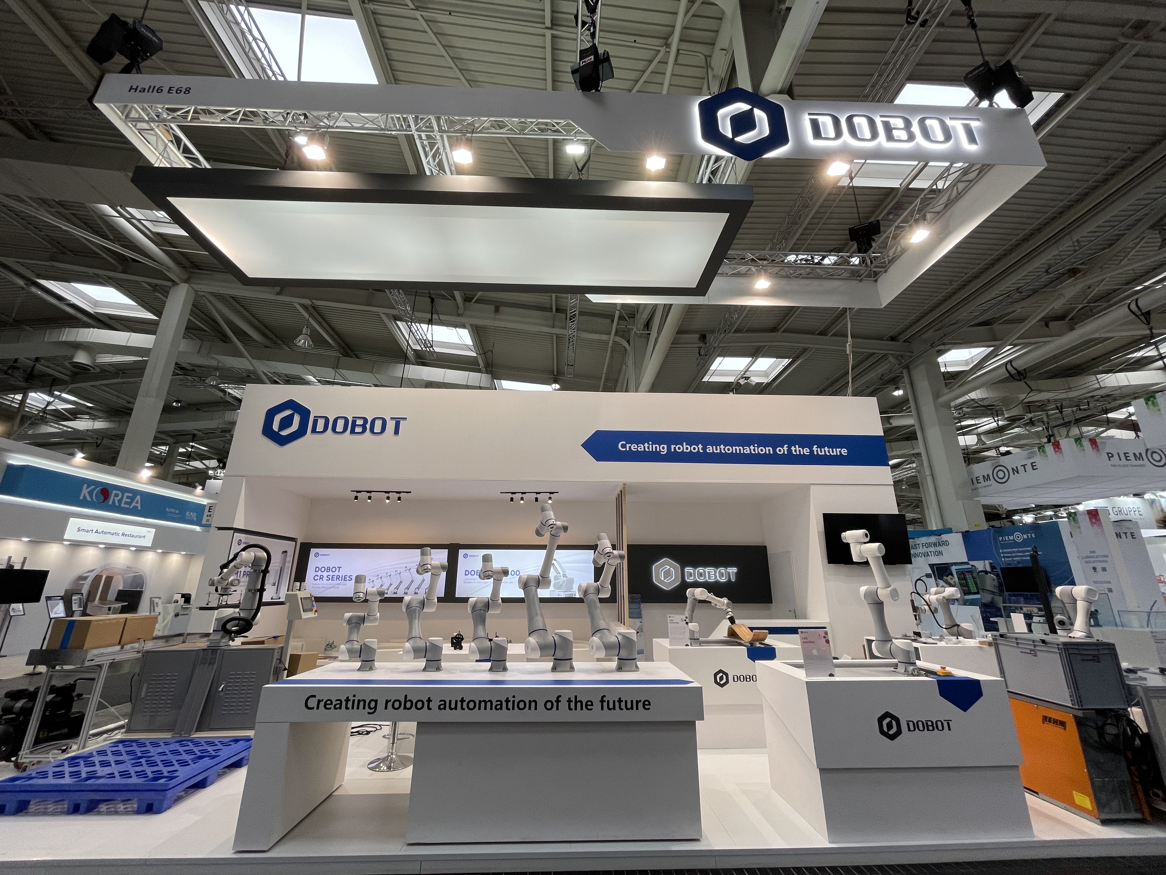 expo hannover 2022 DOBOT booth